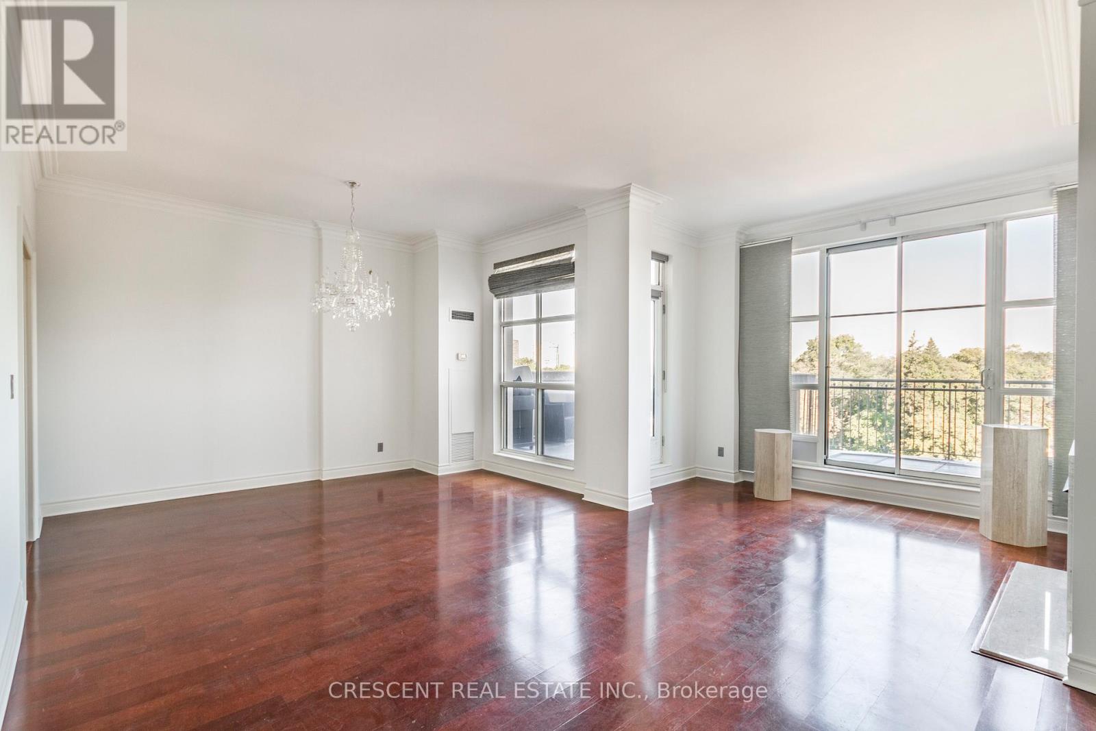 605 - 3085 Bloor Street W, Toronto, Ontario  M8X 1C9 - Photo 16 - W12438970