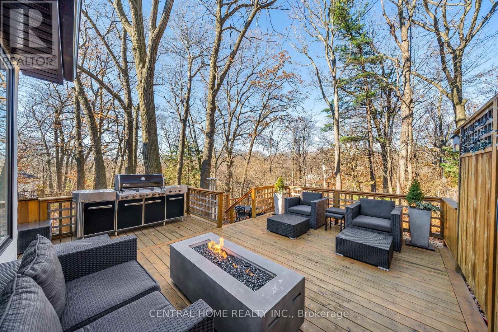 70 Pine Crescent N, Toronto (The Beaches), Ontario  M4E 1L4 - Photo 30 - E12444717
