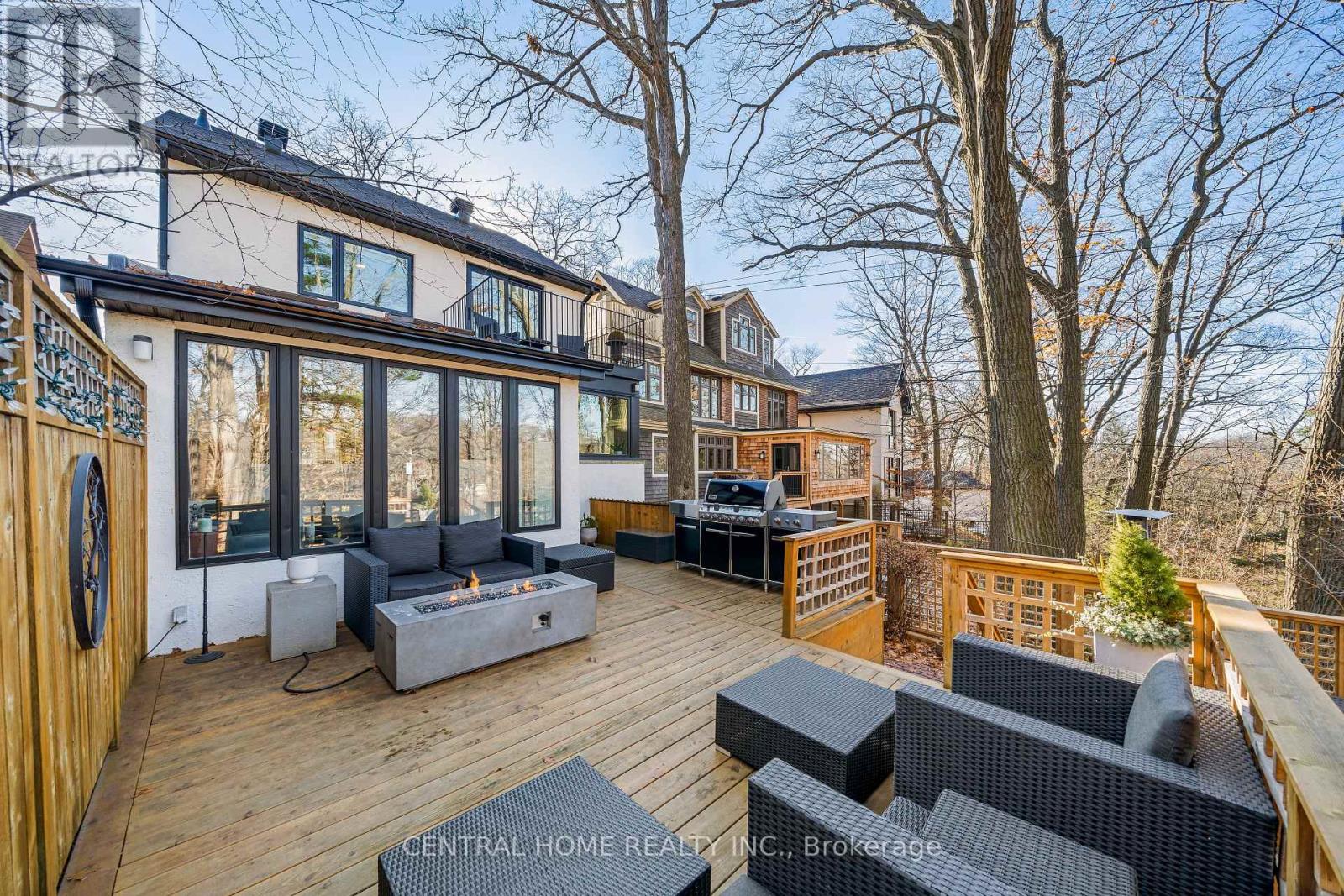 70 Pine Crescent N, Toronto (The Beaches), Ontario  M4E 1L4 - Photo 31 - E12444717