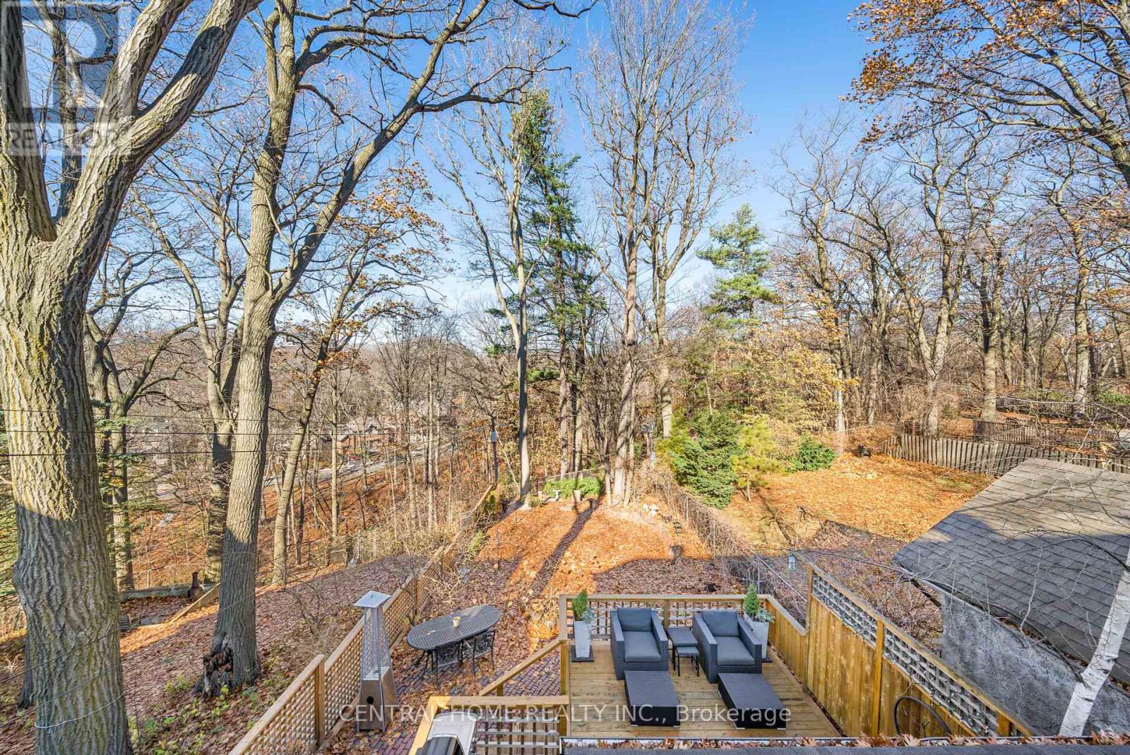 70 Pine Crescent N, Toronto (The Beaches), Ontario  M4E 1L4 - Photo 33 - E12444717