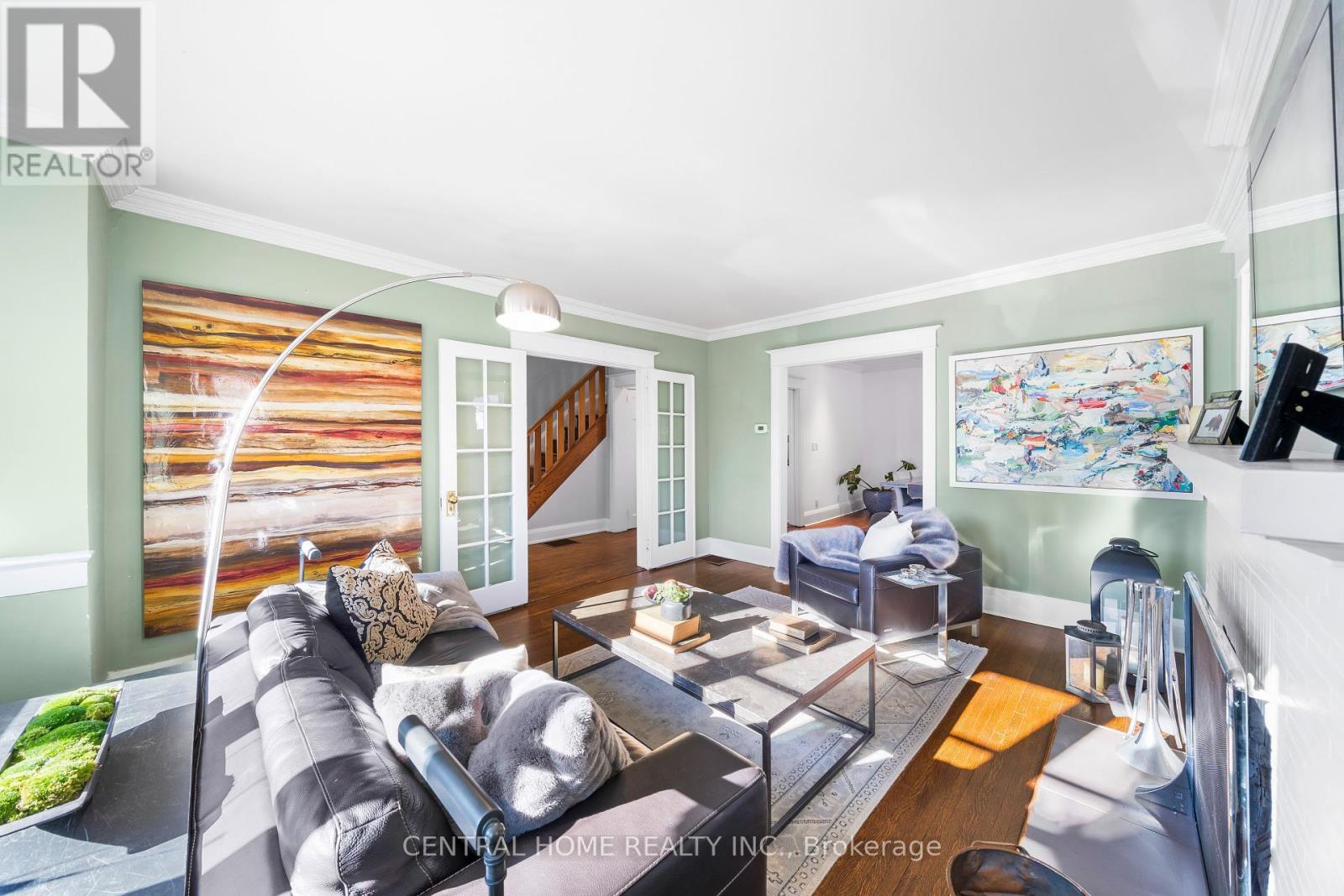 70 Pine Crescent N, Toronto (The Beaches), Ontario  M4E 1L4 - Photo 8 - E12444717