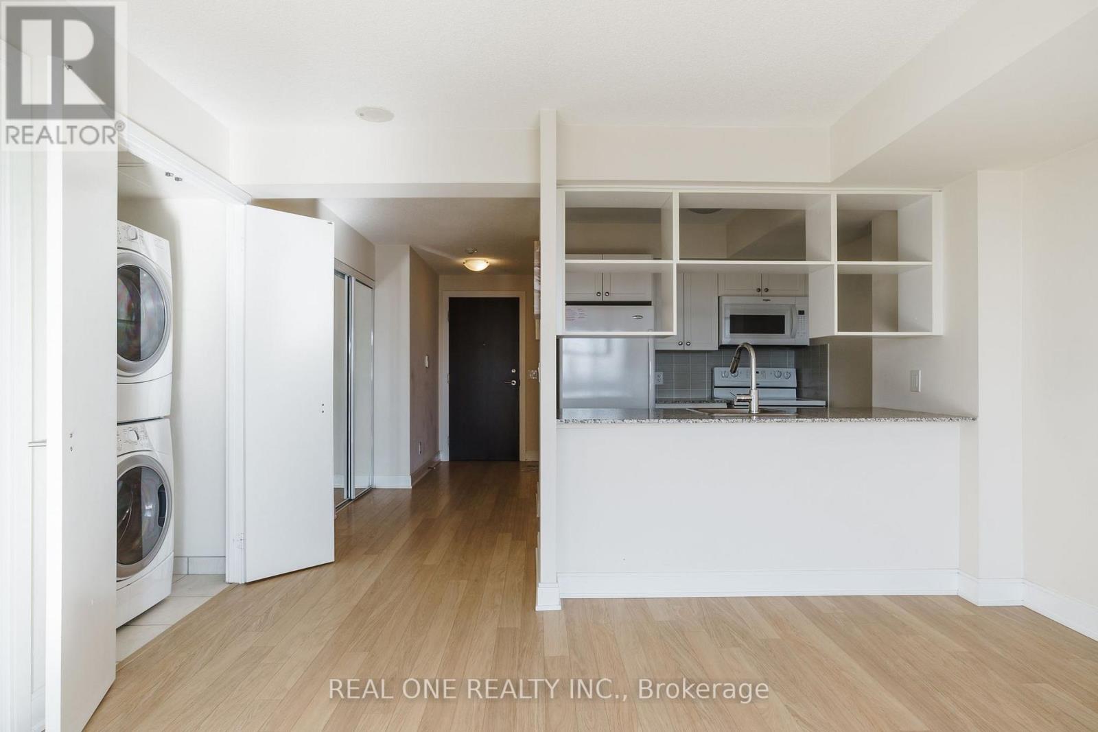 2306 - 125 Village Green Square, Toronto, Ontario  M1S 0G3 - Photo 3 - E12444720