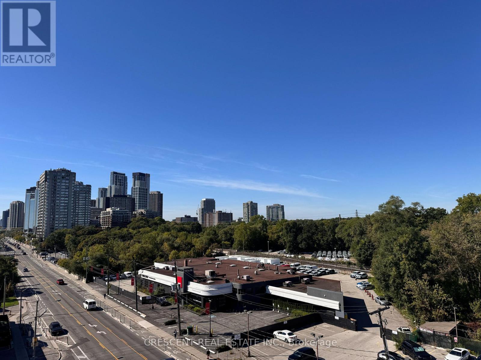 605 - 3085 Bloor Street W, Toronto, Ontario  M8X 1C9 - Photo 34 - W12438970