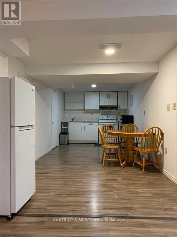 68 Palomino Drive, Mississauga, Ontario  L4Z 3H8 - Photo 3 - W12438734