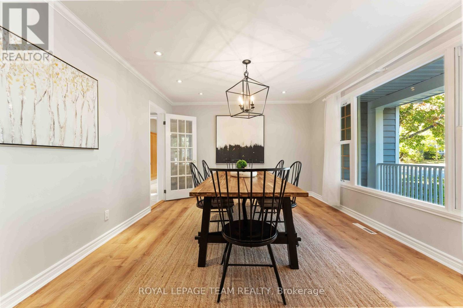 60 Vaan Drive, Ottawa, Ontario  K2G 0C9 - Photo 4 - X12440886