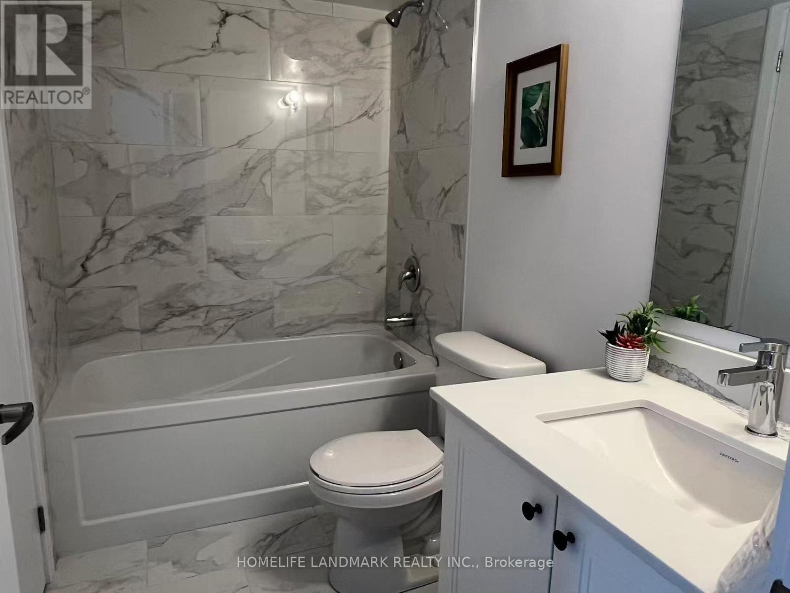 212 - 3 Bancroft Lane, Richmond Hill (Jefferson), Ontario  L4E 1M1 - Photo 8 - N12444727