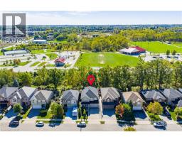 35 PANTANO Drive, Hamilton, Ontario