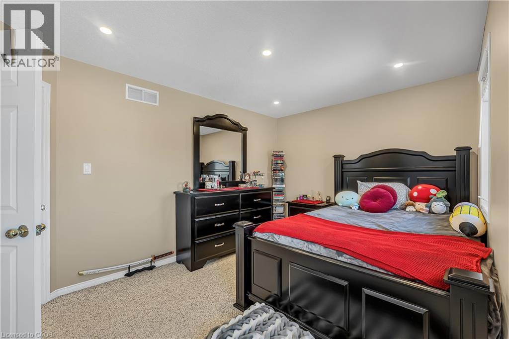35 Pantano Drive, Hamilton, Ontario  L9B 2Y4 - Photo 20 - 40764904
