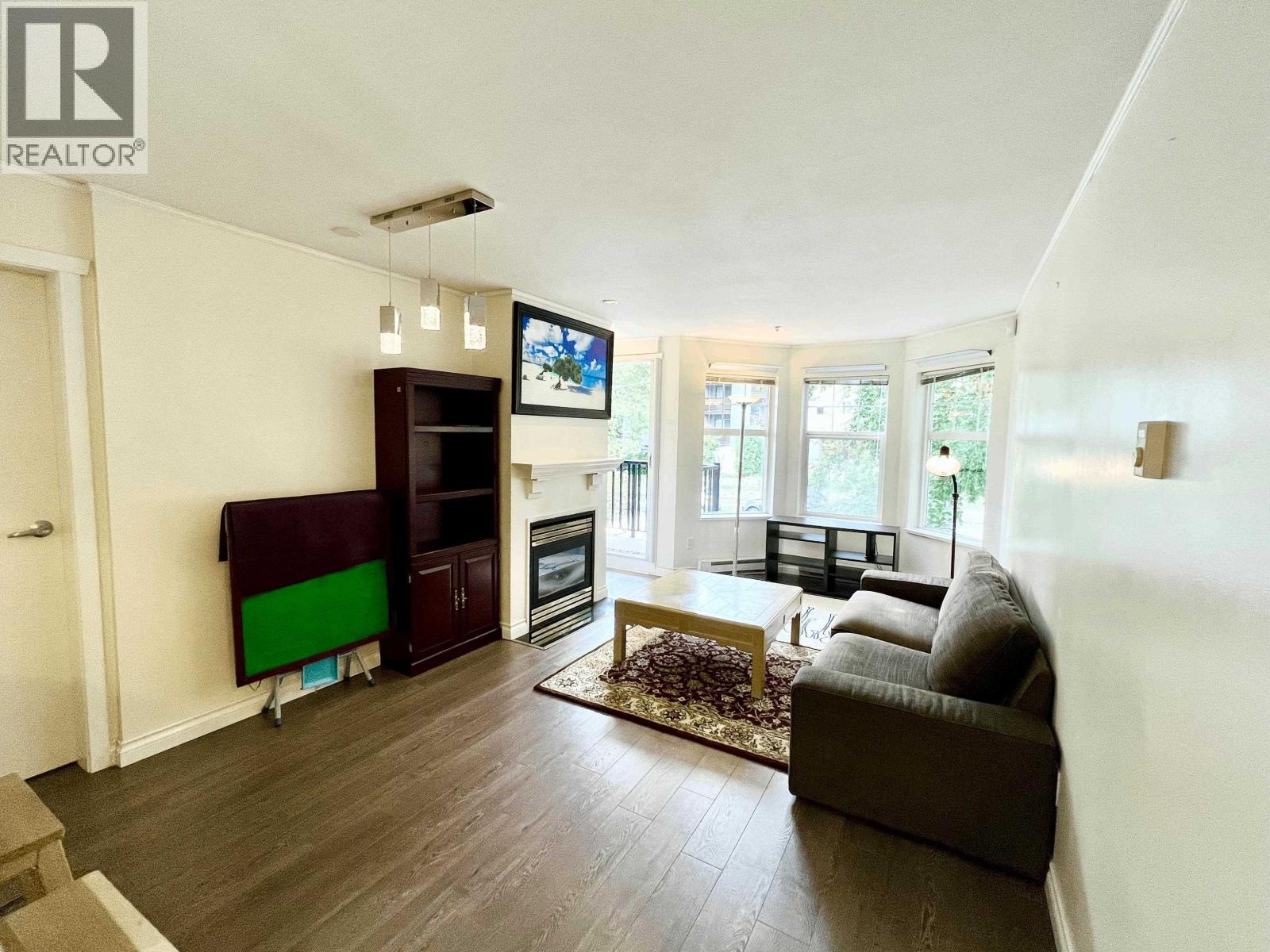 301 7038 21st Avenue, Burnaby, British Columbia  V5E 2Y9 - Photo 2 - R3054920