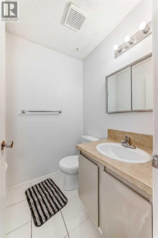 #11, 380 Bermuda Drive Nw, Calgary, Alberta  T3K 2B2 - Photo 9 - A2261968