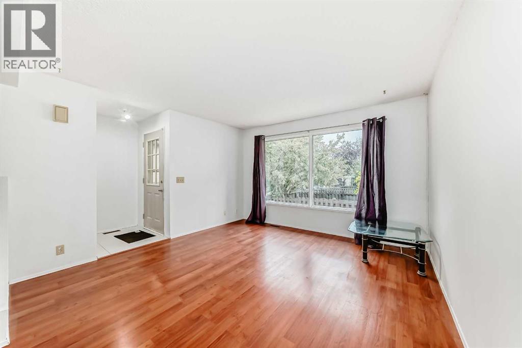 #11, 380 Bermuda Drive Nw, Calgary, Alberta  T3K 2B2 - Photo 7 - A2261968