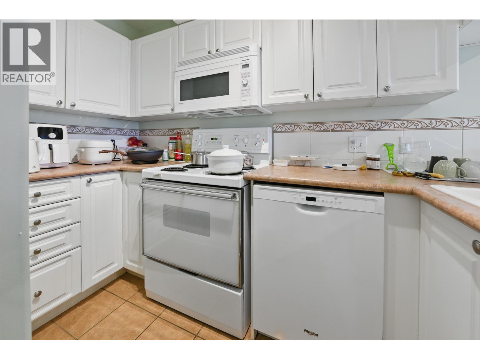 Ph2 5788 Vine Street, Vancouver, British Columbia  V6M 4L8 - Photo 6 - R3055354