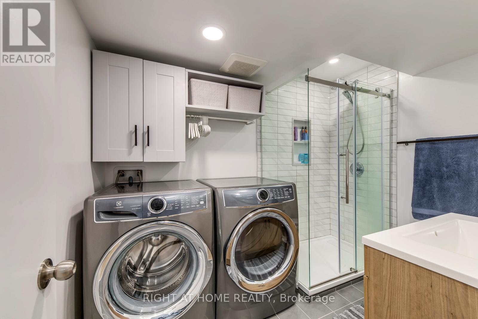 132 - 132 Ashton Crescent, Brampton (Central Park), Ontario  L6S 3J9 - Photo 43 - W12444718