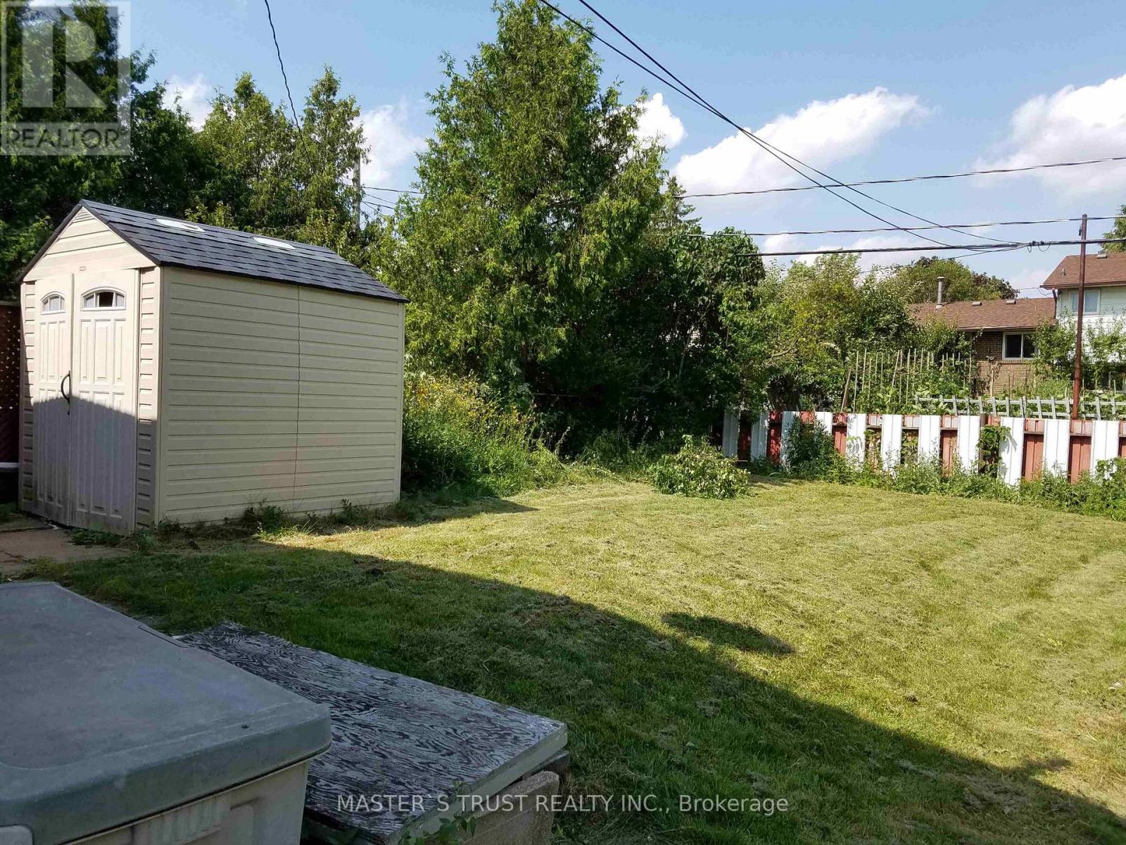 1316 Redbank Crescent, Oakville, Ontario  L6H 1Y5 - Photo 12 - W12444734