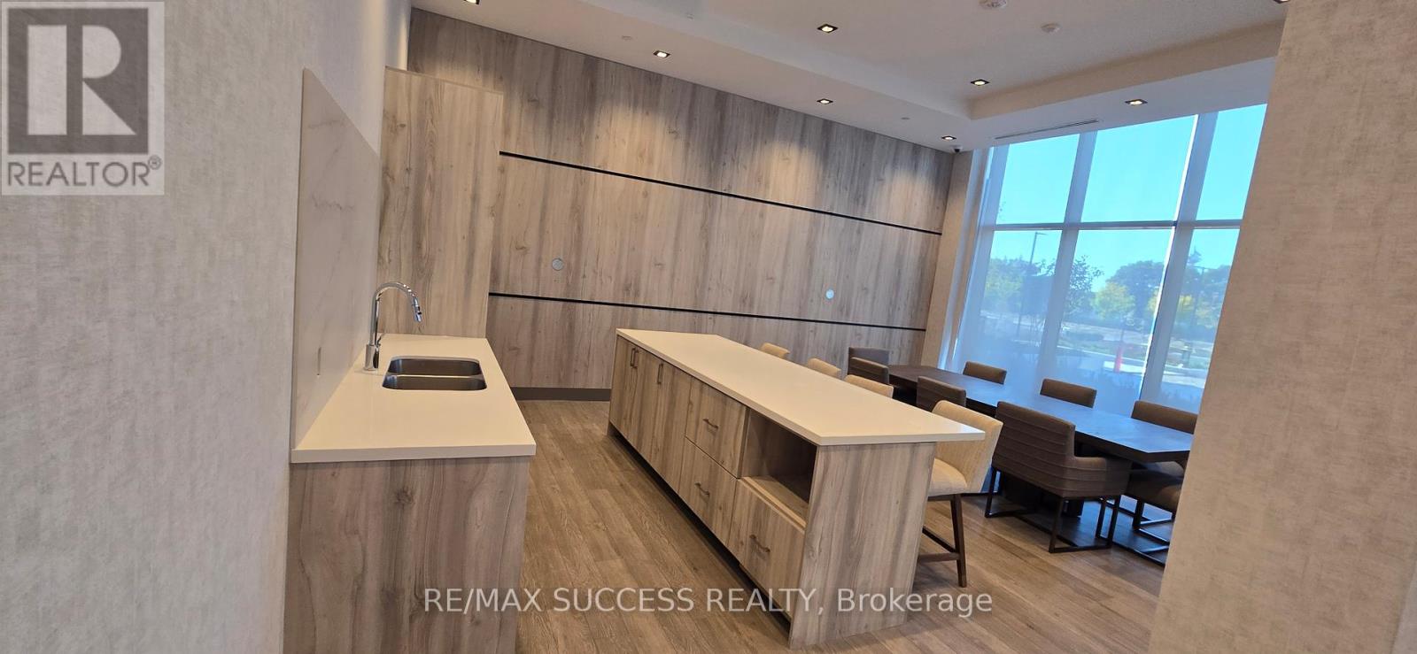 708 - 15 Watergarden Drive, Mississauga, Ontario  L5R 1B2 - Photo 35 - W12424702