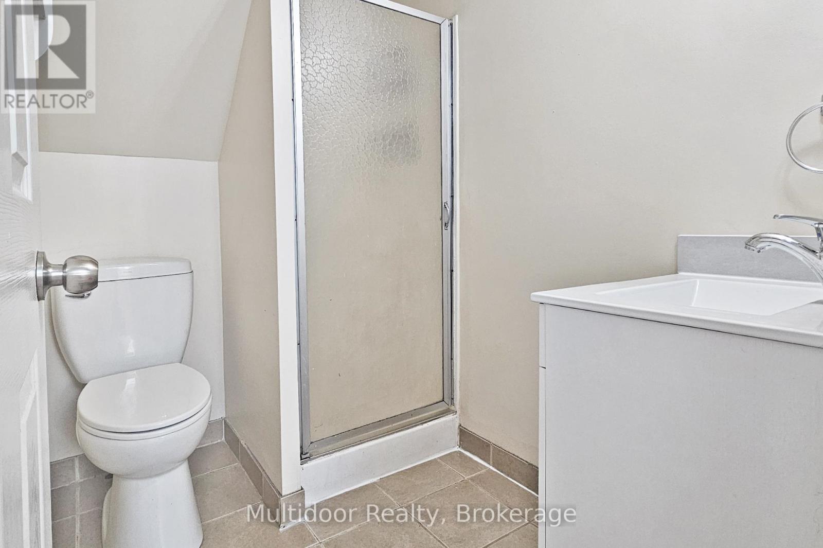 Upper - 95 Sanford Avenue N, Hamilton, Ontario  L8L 5Z1 - Photo 18 - X12444722