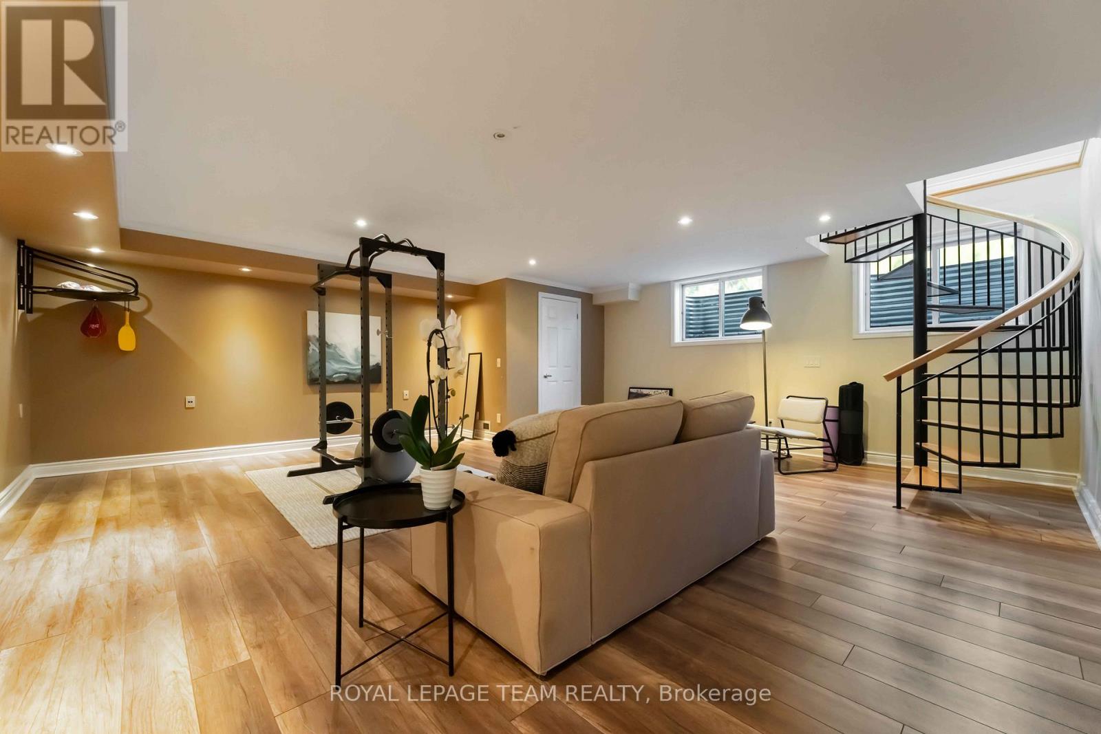 60 Vaan Drive, Ottawa, Ontario  K2G 0C9 - Photo 37 - X12440886