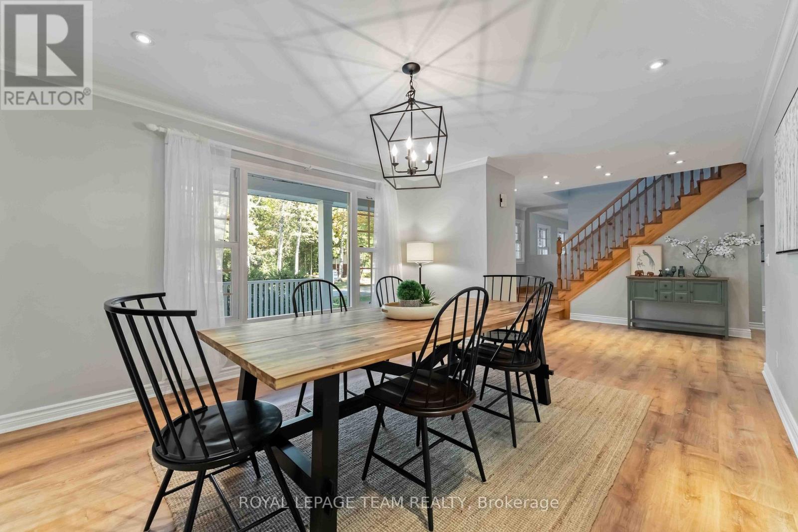 60 Vaan Drive, Ottawa, Ontario  K2G 0C9 - Photo 6 - X12440886