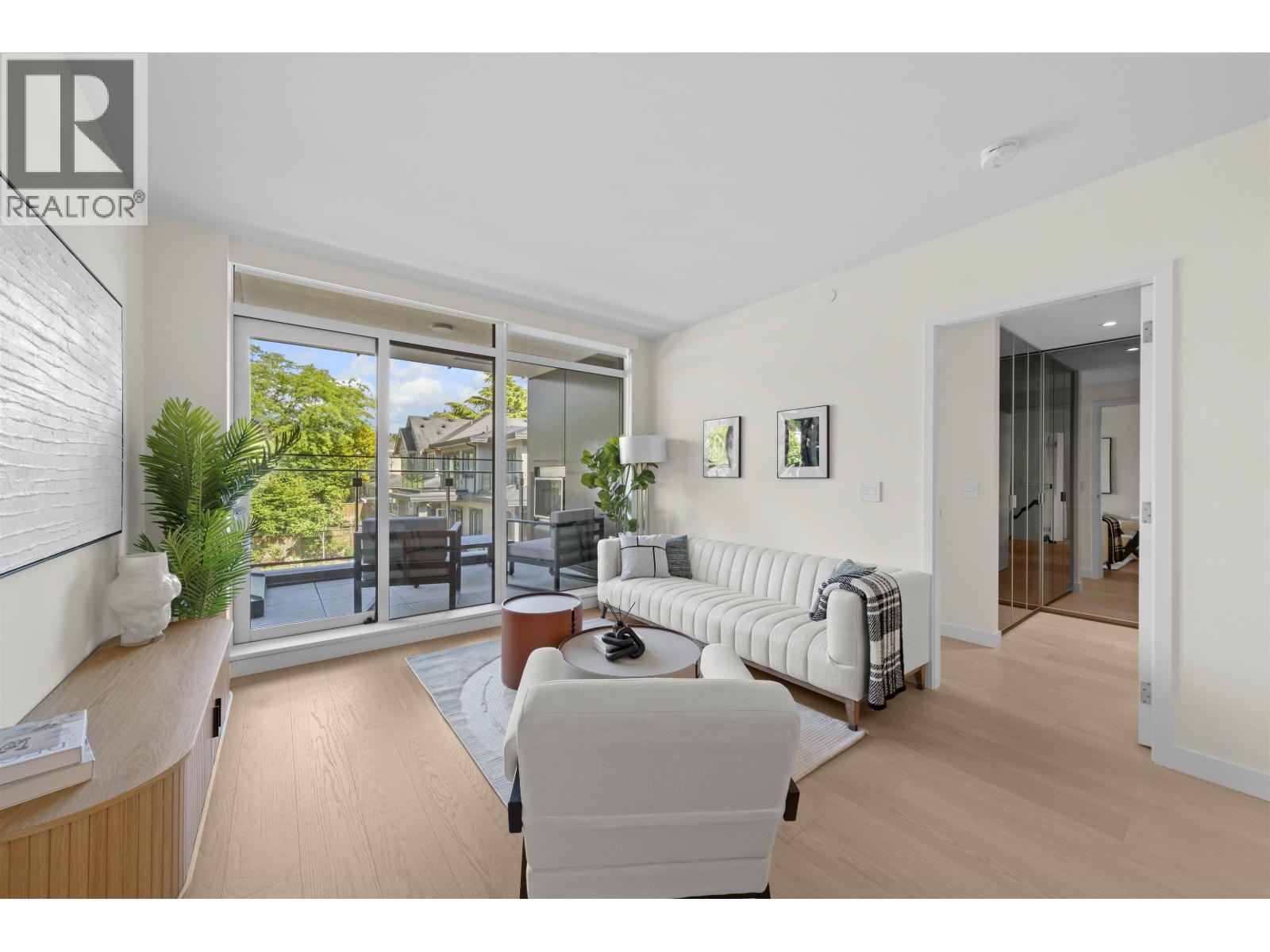 305 3596 W 28th Avenue, Vancouver, British Columbia  V6S 2G5 - Photo 3 - R3027645