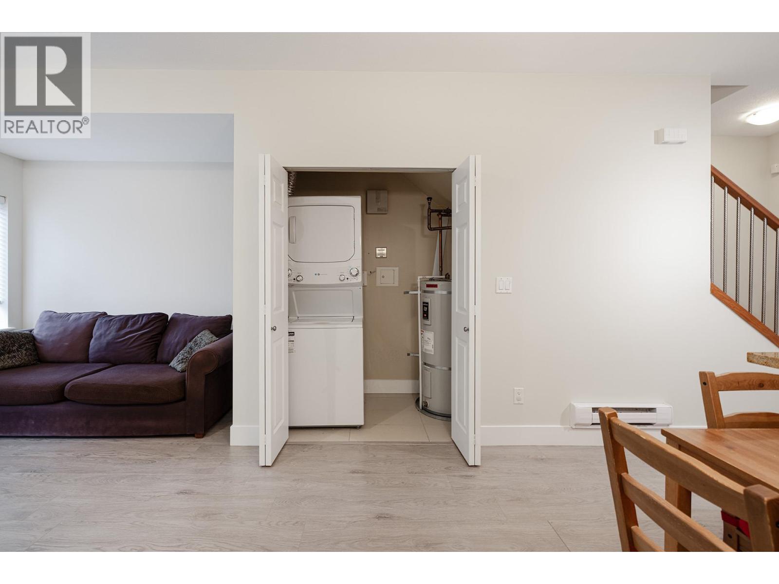 206 5211 Irmin Street, Burnaby, British Columbia  V5J 0C9 - Photo 11 - R3053777