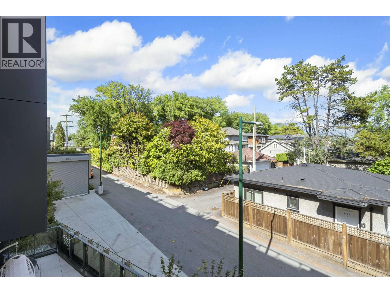 305 3596 W 28th Avenue, Vancouver, British Columbia  V6S 2G5 - Photo 21 - R3027645