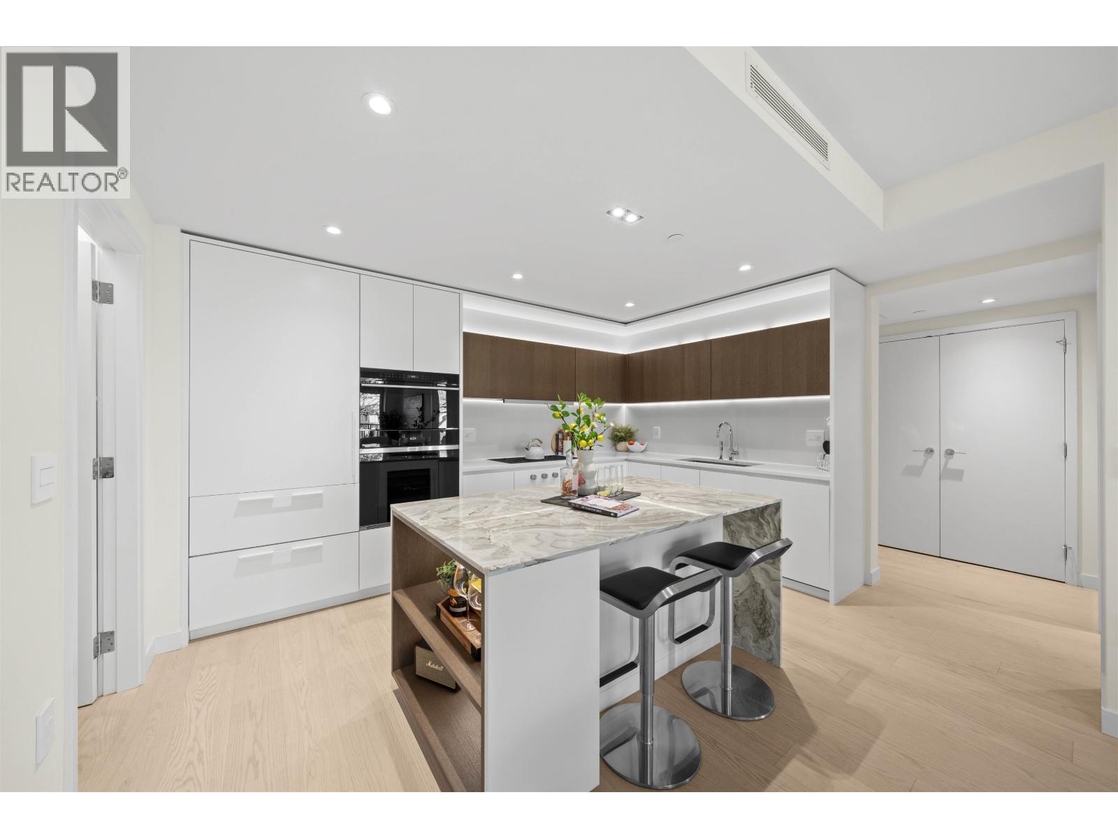 305 3596 W 28th Avenue, Vancouver, British Columbia  V6S 2G5 - Photo 8 - R3027645