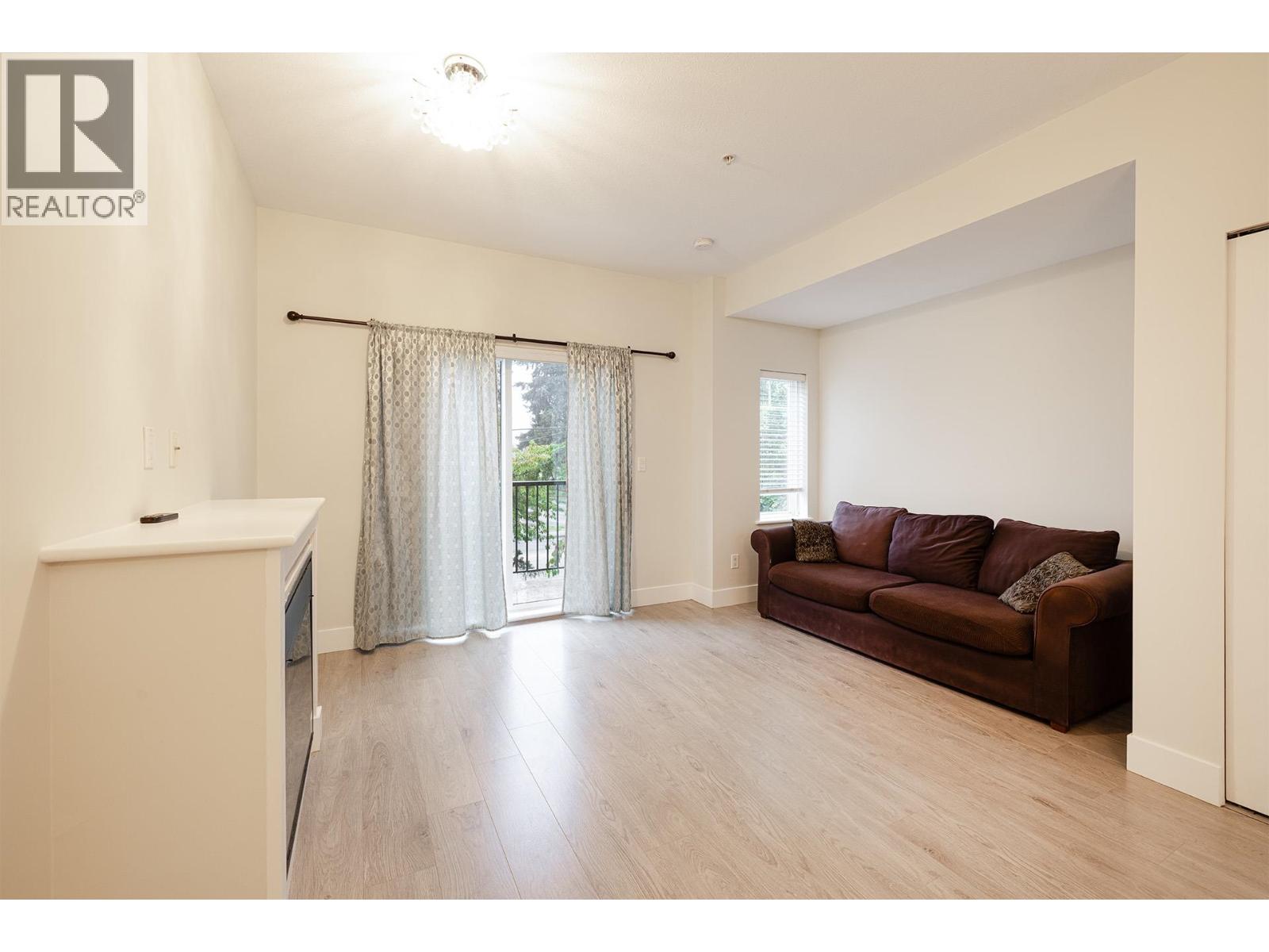 206 5211 Irmin Street, Burnaby, British Columbia  V5J 0C9 - Photo 12 - R3053777