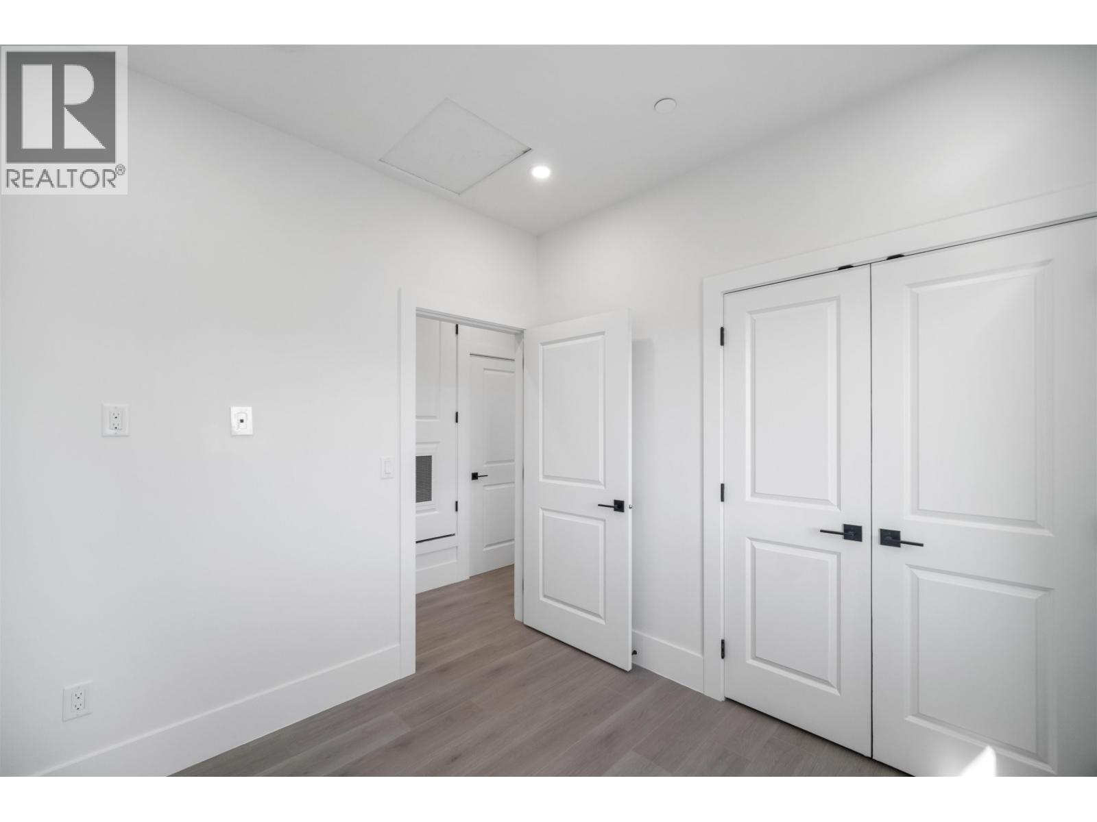2792 E 49th Avenue, Vancouver, British Columbia  V5S 1K5 - Photo 17 - R3055333