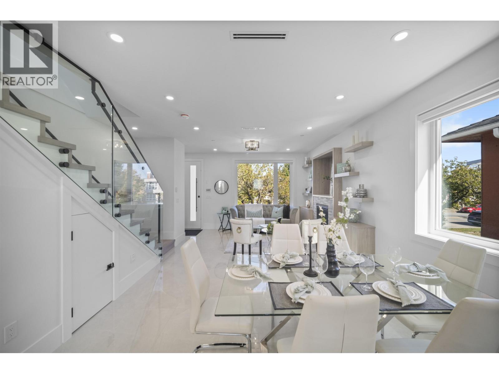 2792 E 49th Avenue, Vancouver, British Columbia  V5S 1K5 - Photo 5 - R3055333