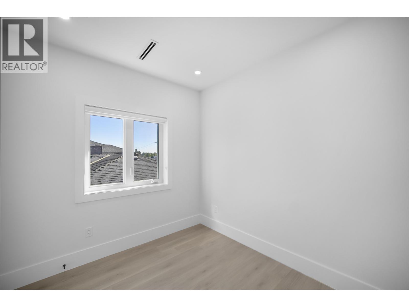 2792 E 49th Avenue, Vancouver, British Columbia  V5S 1K5 - Photo 16 - R3055333