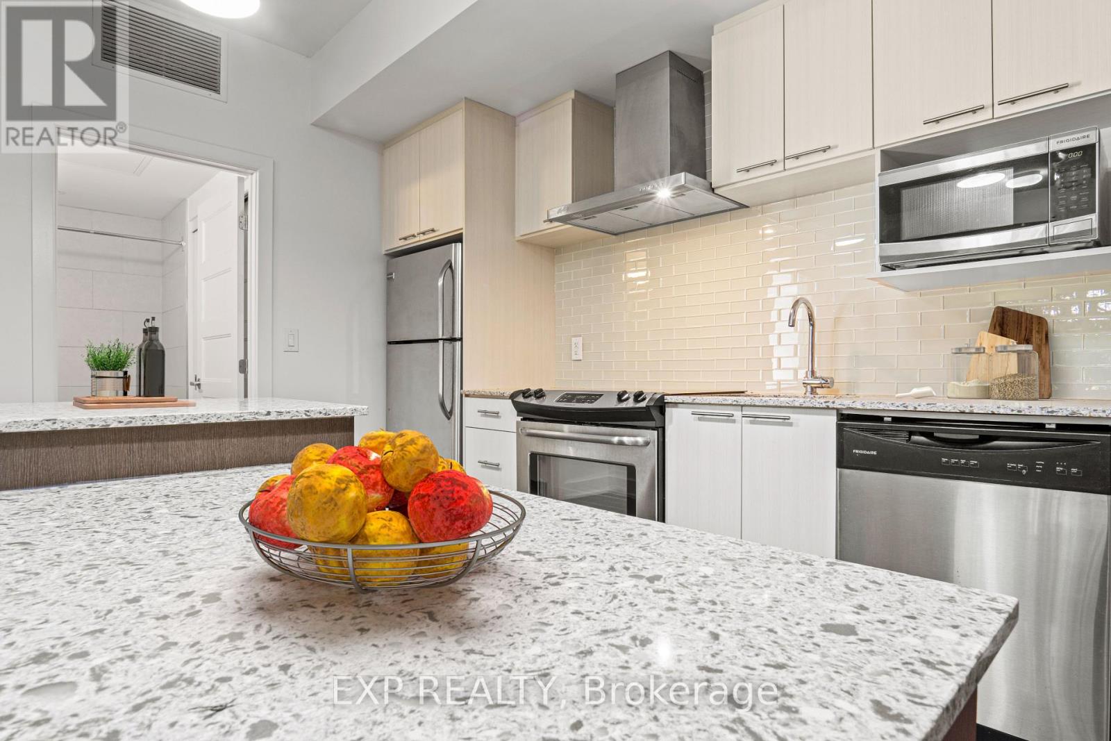108 - 2785 Baseline Road, Ottawa, Ontario  K2H 0B7 - Photo 10 - X12444741