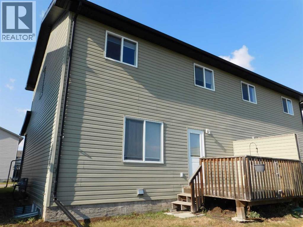 7, 6802 50 Avenue, Camrose, Alberta  T4V 5C7 - Photo 3 - A2248502