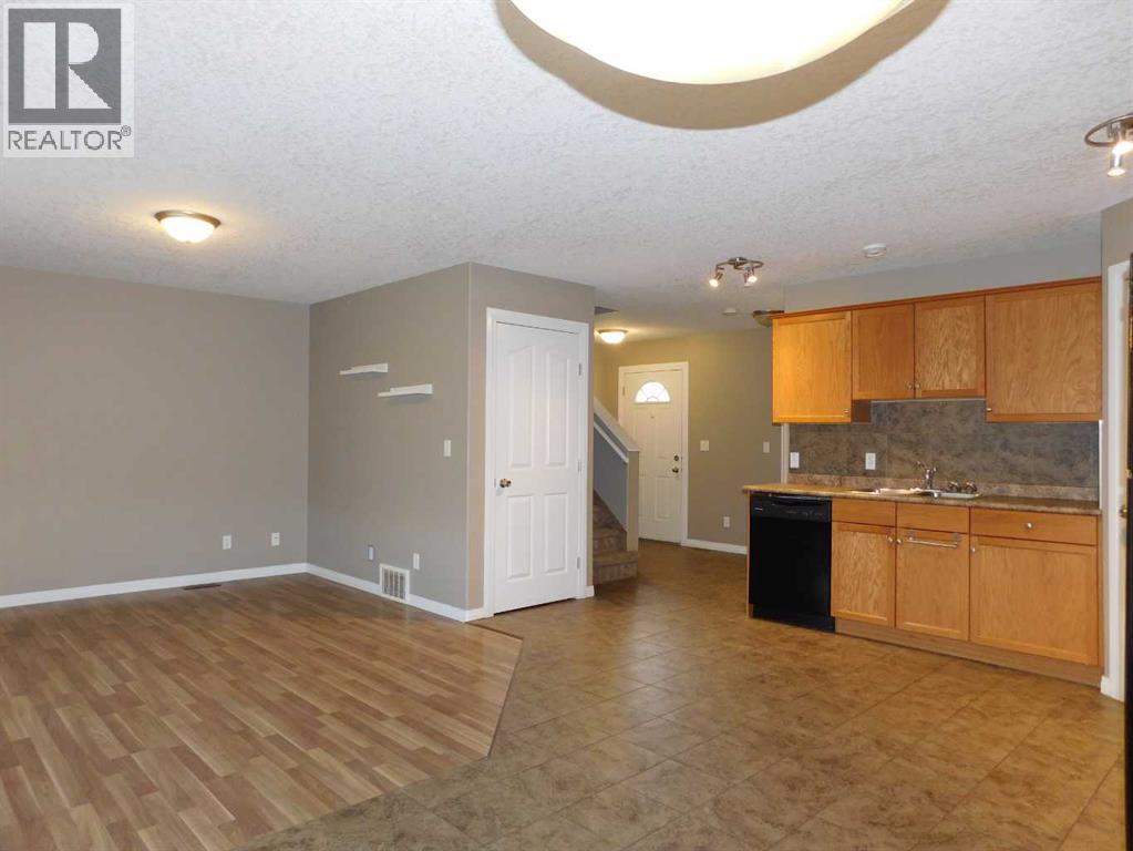7, 6802 50 Avenue, Camrose, Alberta  T4V 5C7 - Photo 7 - A2248502