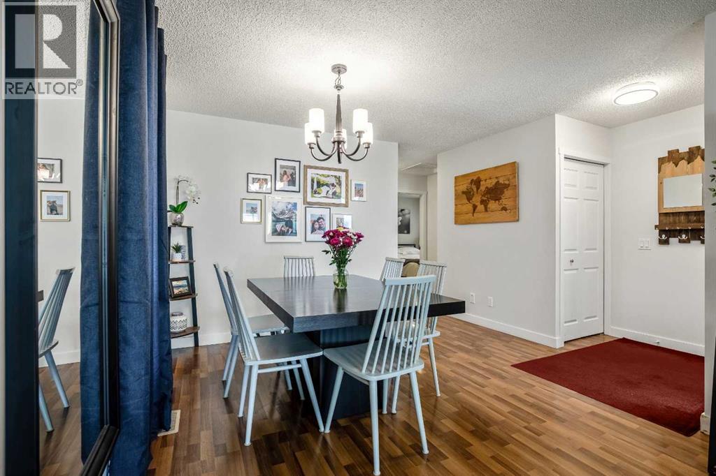 19 Hawkfield Way Nw, Calgary, Alberta  T3G 2G8 - Photo 8 - A2253618