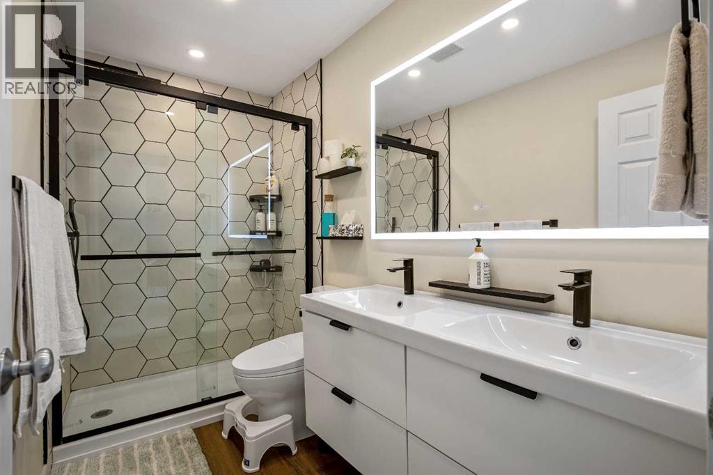 19 Hawkfield Way Nw, Calgary, Alberta  T3G 2G8 - Photo 22 - A2253618