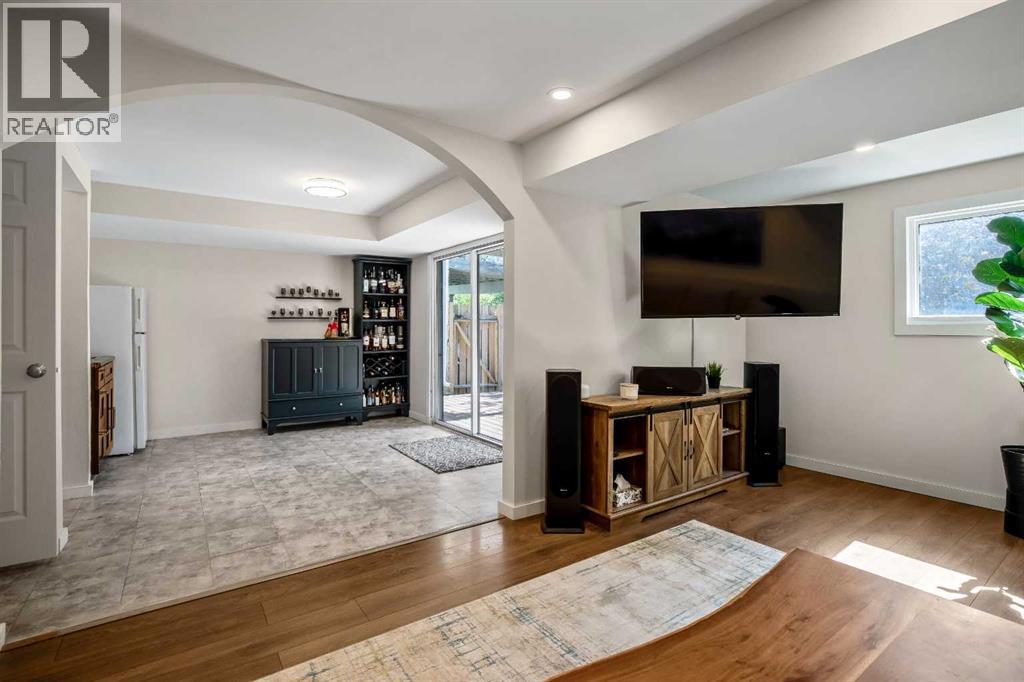 19 Hawkfield Way Nw, Calgary, Alberta  T3G 2G8 - Photo 27 - A2253618
