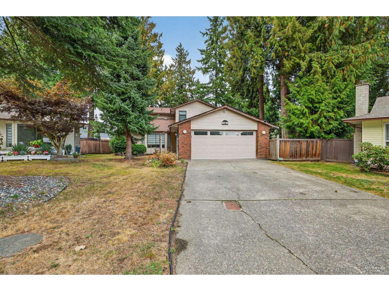 6774 129 STREET, Surrey, British Columbia