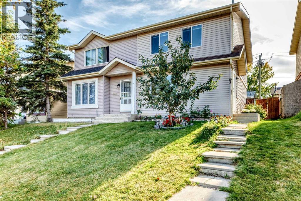 83 Castlebrook Way Ne, Calgary, Alberta  T3J 2A6 - Photo 1 - A2258520