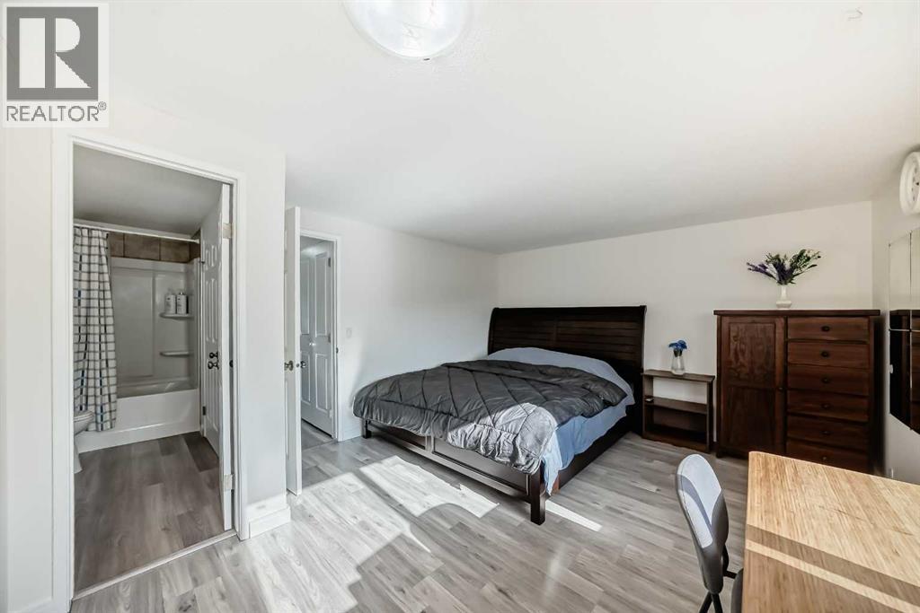 83 Castlebrook Way Ne, Calgary, Alberta  T3J 2A6 - Photo 24 - A2258520