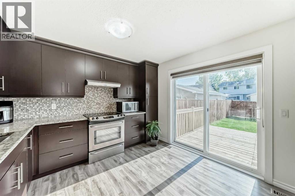 83 Castlebrook Way Ne, Calgary, Alberta  T3J 2A6 - Photo 13 - A2258520