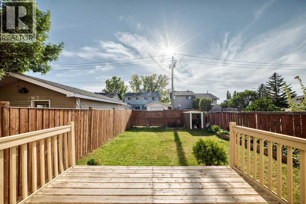 83 Castlebrook Way Ne, Calgary, Alberta  T3J 2A6 - Photo 14 - A2258520