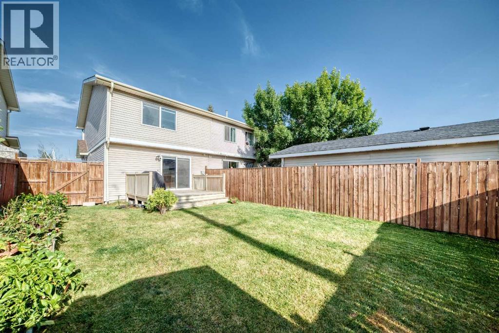83 Castlebrook Way Ne, Calgary, Alberta  T3J 2A6 - Photo 45 - A2258520