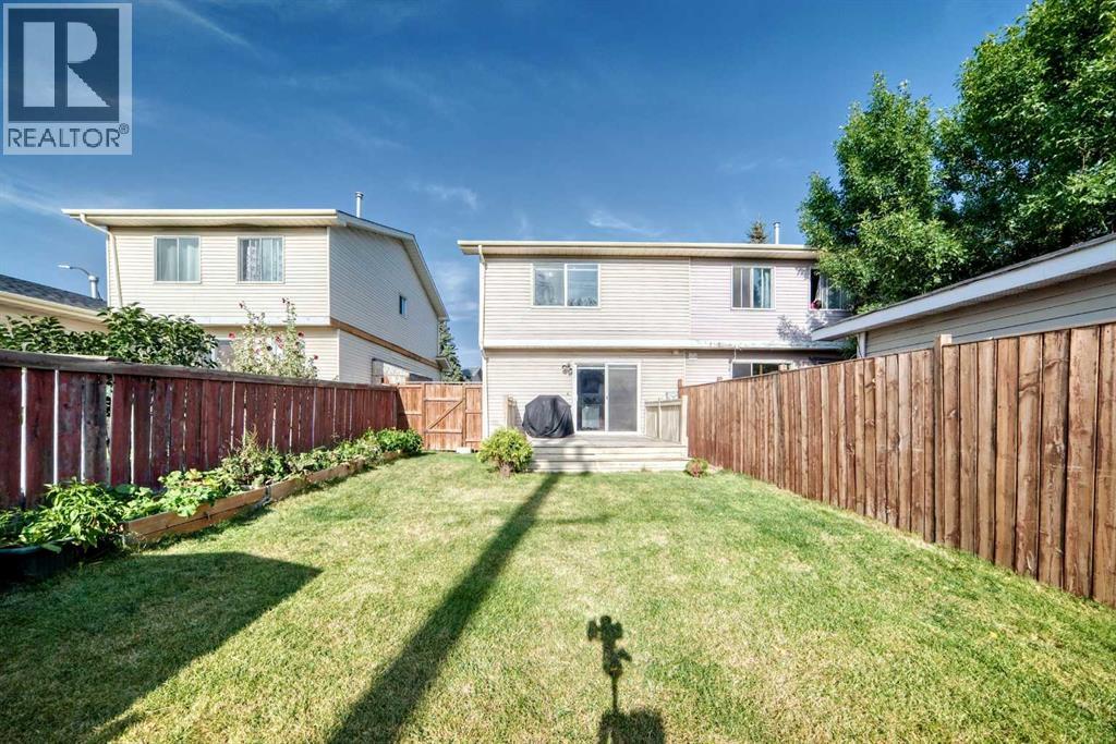83 Castlebrook Way Ne, Calgary, Alberta  T3J 2A6 - Photo 44 - A2258520