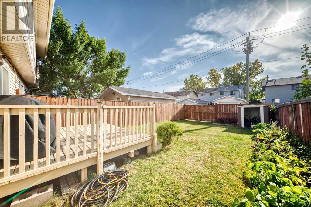 83 Castlebrook Way Ne, Calgary, Alberta  T3J 2A6 - Photo 46 - A2258520