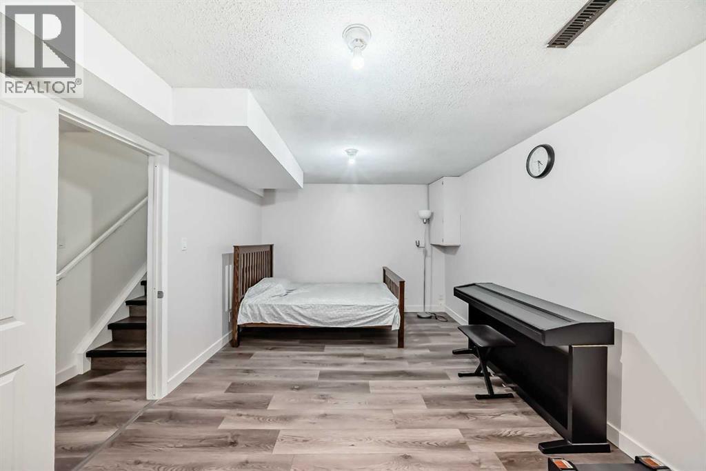 83 Castlebrook Way Ne, Calgary, Alberta  T3J 2A6 - Photo 38 - A2258520