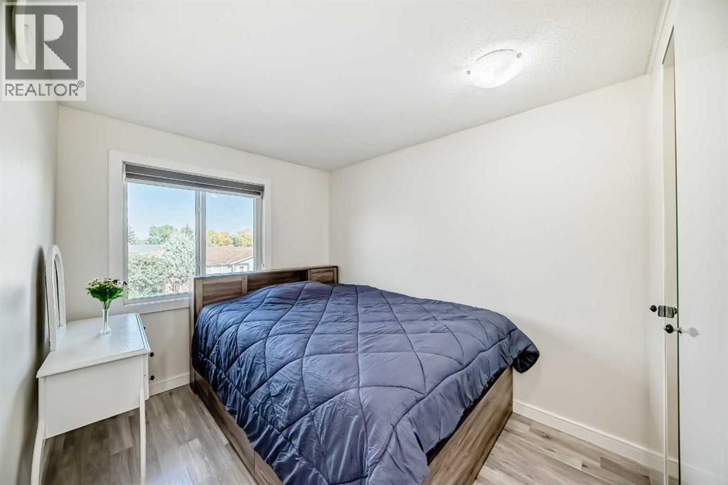 83 Castlebrook Way Ne, Calgary, Alberta  T3J 2A6 - Photo 32 - A2258520