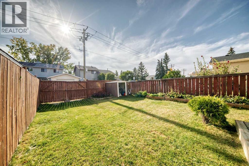 83 Castlebrook Way Ne, Calgary, Alberta  T3J 2A6 - Photo 43 - A2258520