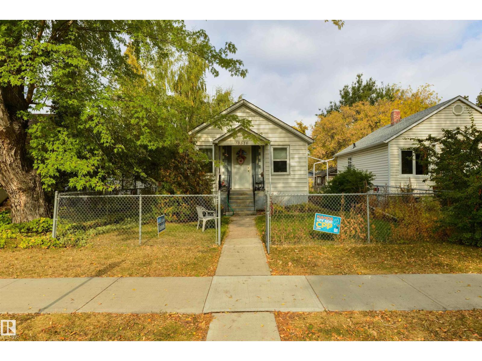 10516 74 Av Nw, Edmonton, Alberta  T6E 1G2 - Photo 2 - E4460820