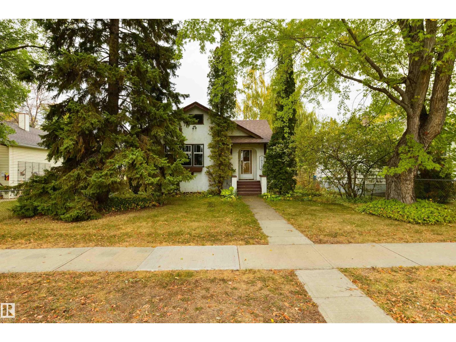 10520 74 Av Nw, Edmonton, Alberta  T6E 1G2 - Photo 2 - E4460821