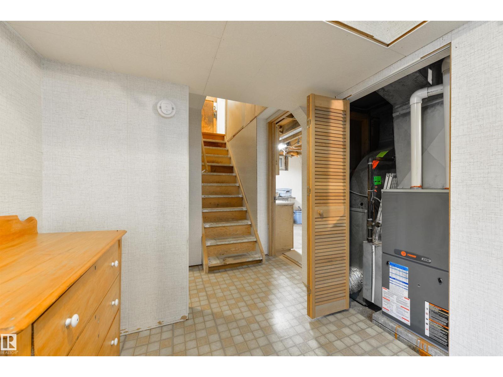 10520 74 Av Nw, Edmonton, Alberta  T6E 1G2 - Photo 21 - E4460821